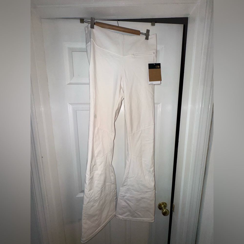 The North Face Snoga Pants NWT